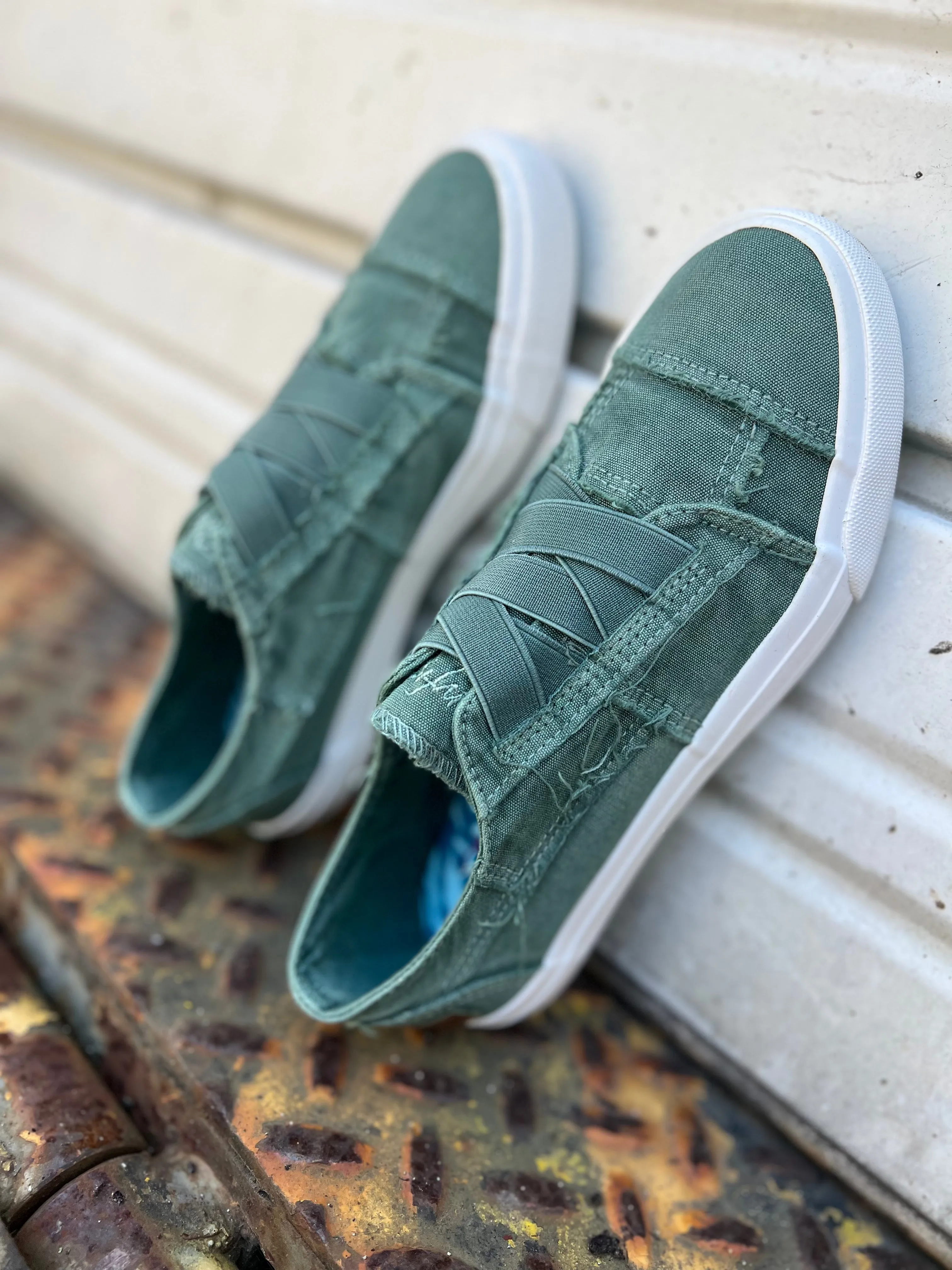 Blowfish Marley Sneakers (Sea Foam)