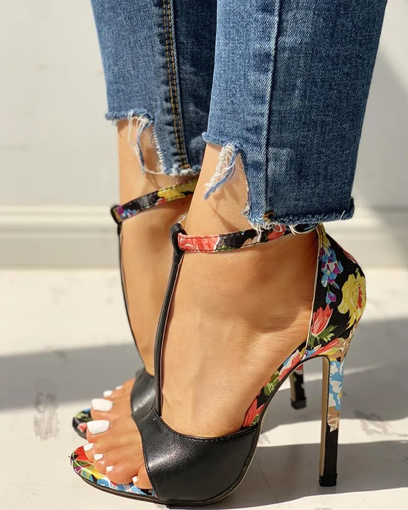 Contrast Color Floral Splicing Ankle Strap Heeled Sandals