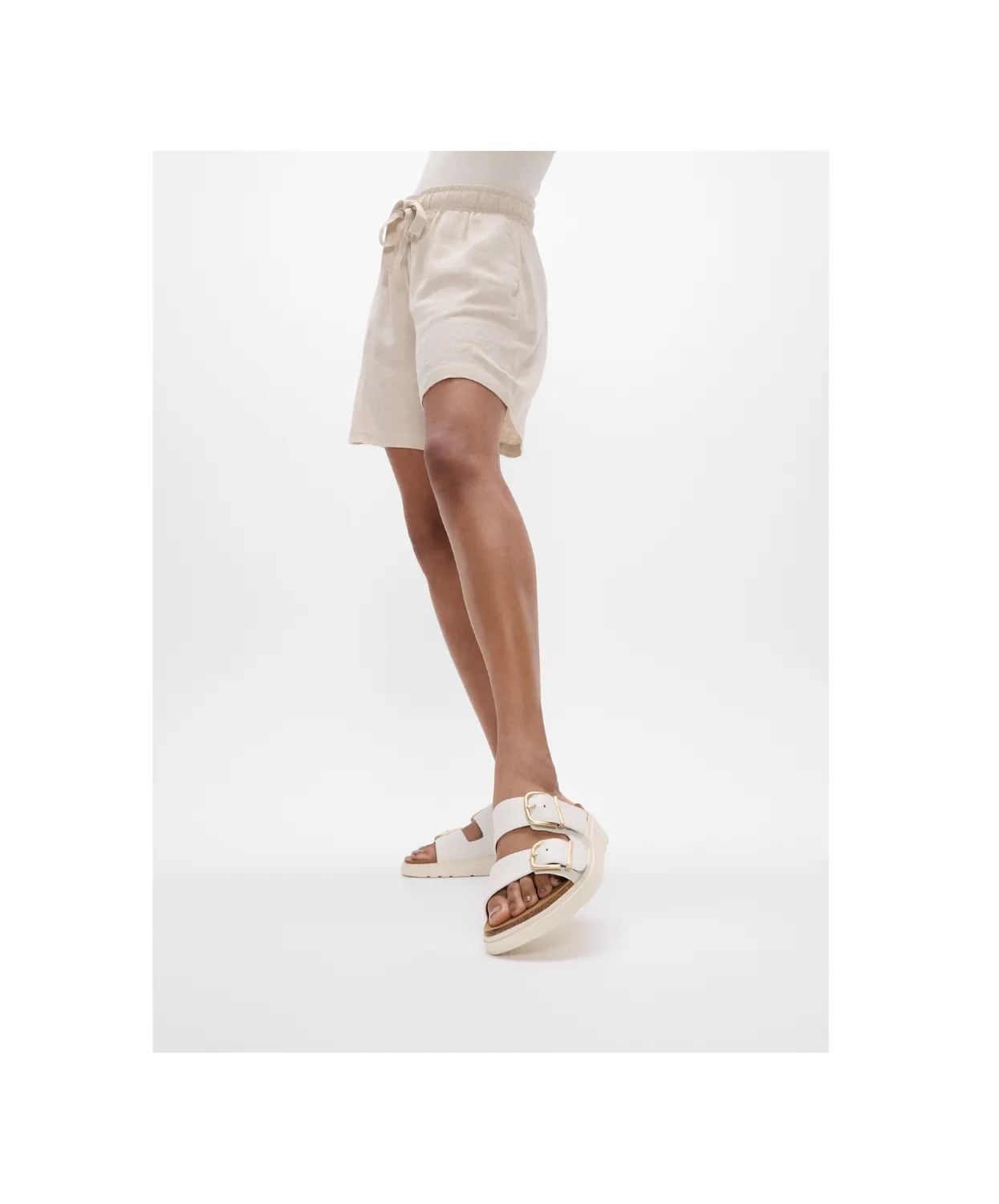 Fitflop Gen FF Buckle Two Bar Leather Slides Urban White