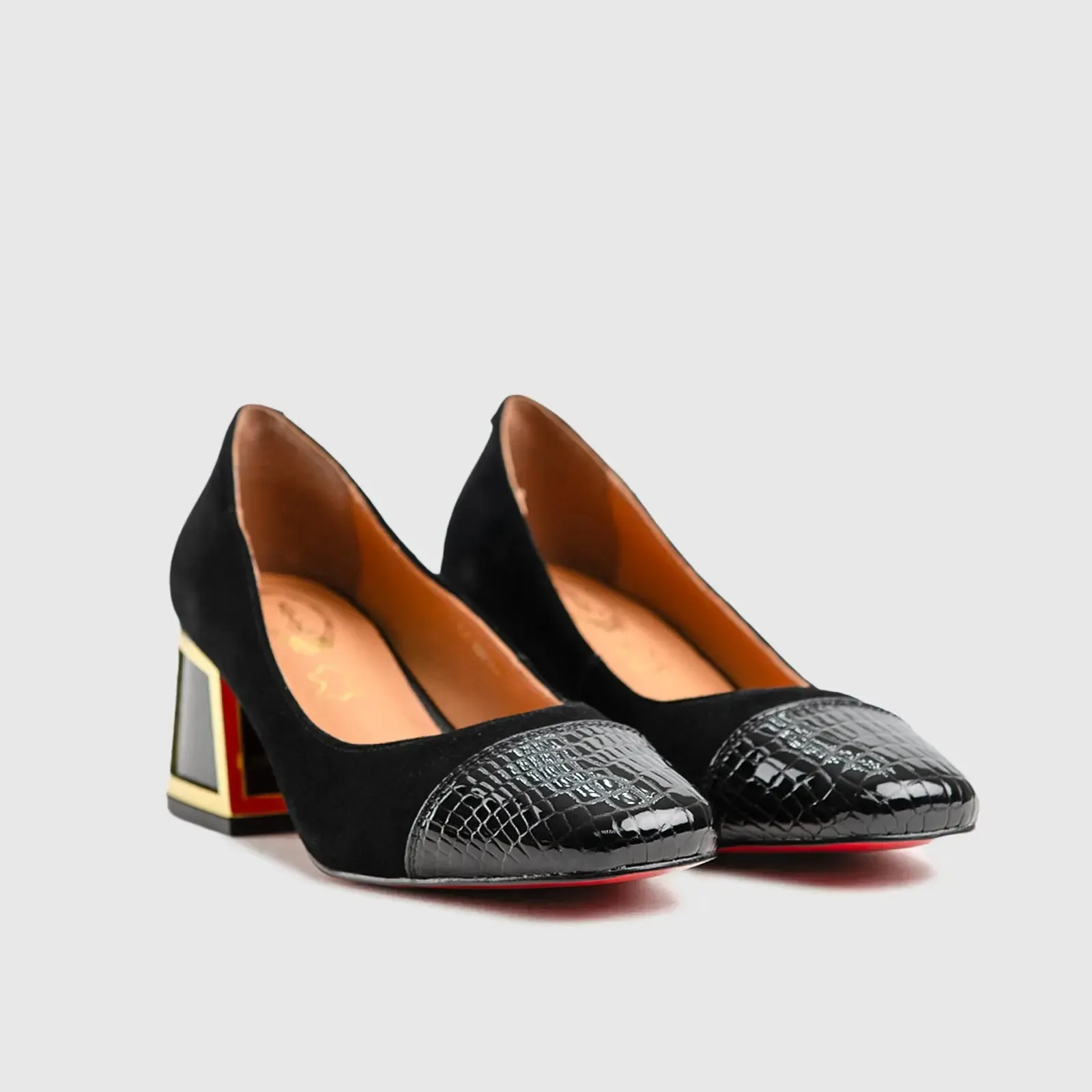 Leather Block Heel Court Black Lar014