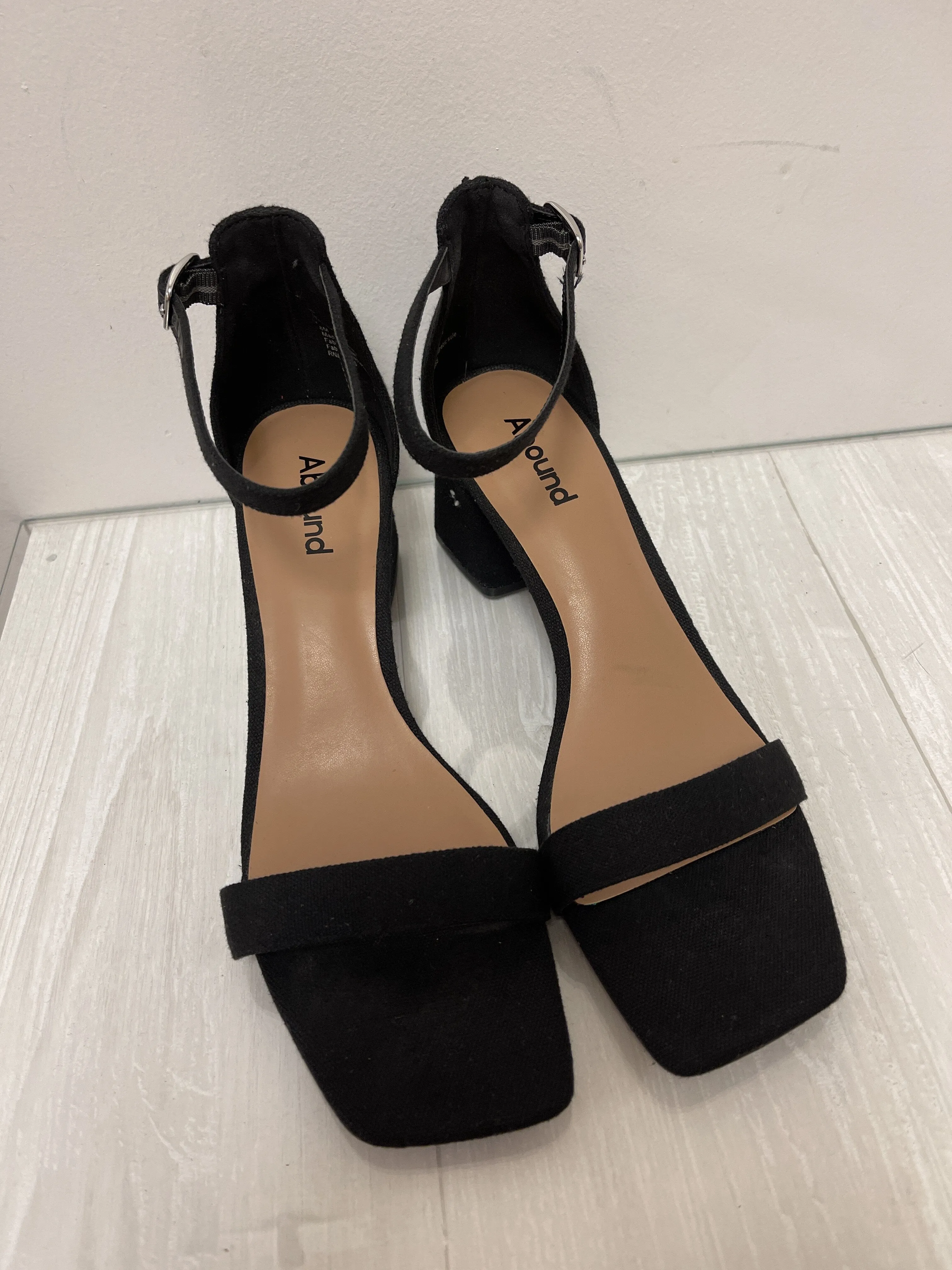 Shoes Heels Block By Abound  Size: 8