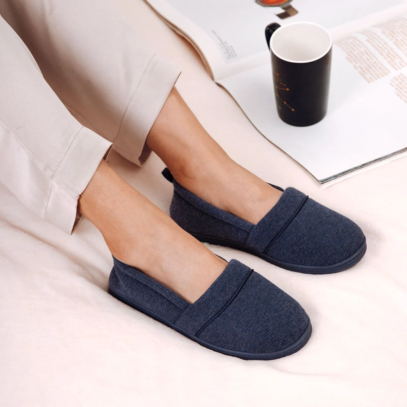 Women's Comfort Knit Loafer Light Weight Slippers with Anti-Skid Rubber Sole